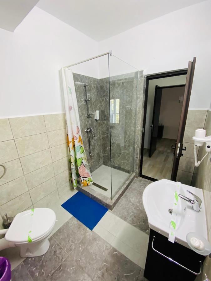 Blue Wave Hotell Năvodari Exteriör bild